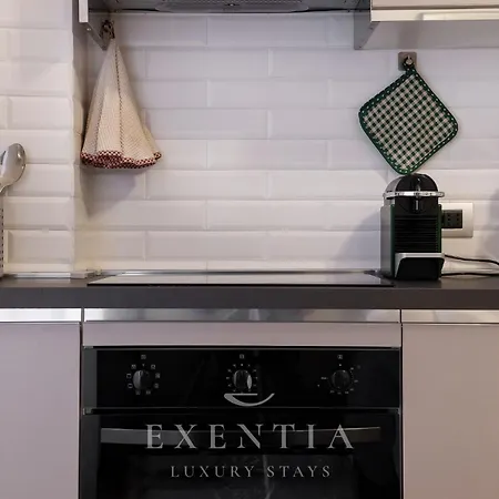 Apartment Exentia Stays-Trevi Fountain Luxury Apartment Rome