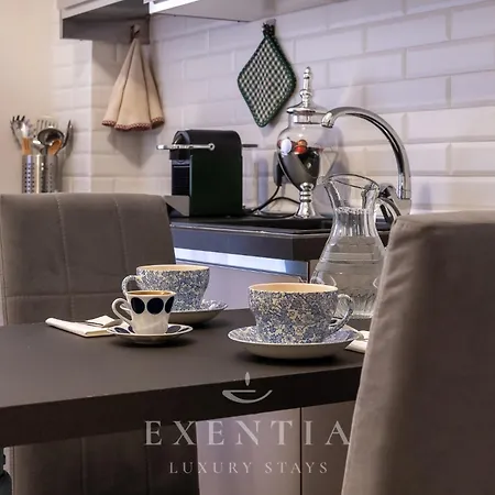 Eau De Trevi - Luxury Trevi Fountain