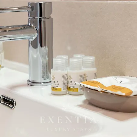 Exentia Stays-Trevi Fountain Luxury Apartment Rome Apartment