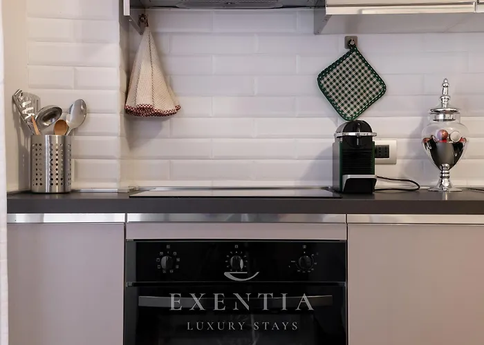 Appartement Eau De Trevi - Luxury Trevi Fountain