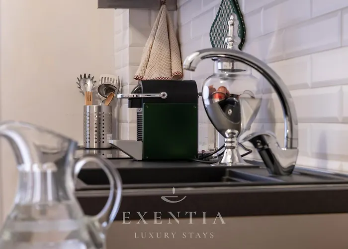 Eau De Trevi - Luxury Trevi Fountain * Rome